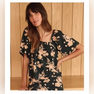 Pact Luxe Organic Blend Boho Black Floral Flutter Sleeve Top Blouse - Medium